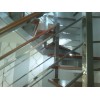 Escalera interior zanca central