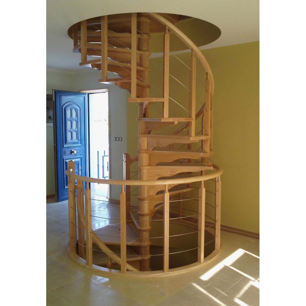 Escalera caracol a medida combinada madera e inox